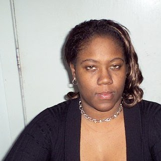 Yolanda Moore Photo 15