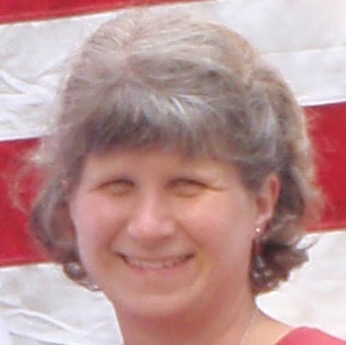 Laura Dickey Photo 8