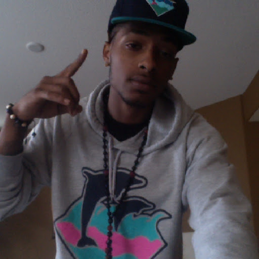 Earl Benjamin Photo 20