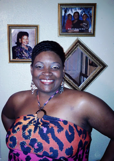 Erica Scott Photo 36