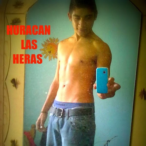 Yoel Aguilar Photo 11