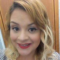 Elizabeth Mercado Photo 17
