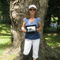 Laurie Ray Photo 14