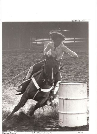 Karyn Davis Photo 16