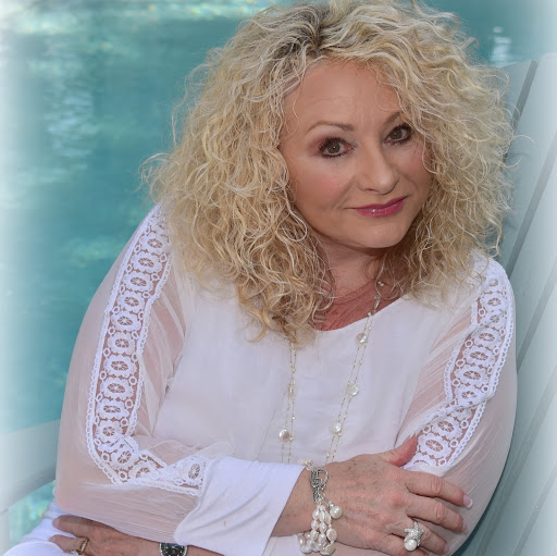 Cynthia Roberson Photo 32