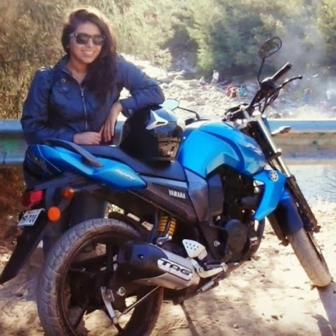 Ana Ayala Photo 44