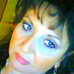 Roberta Pace Photo 9