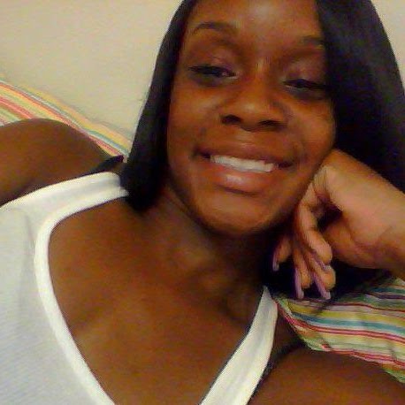 Courtney Walker Photo 45