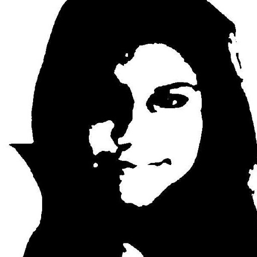 Leila Perez Photo 7