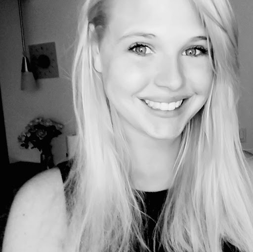 Danielle Martin Photo 2