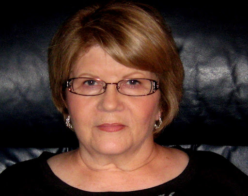 Nancy Campbell Photo 30