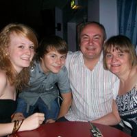 Simon Richards Photo 17