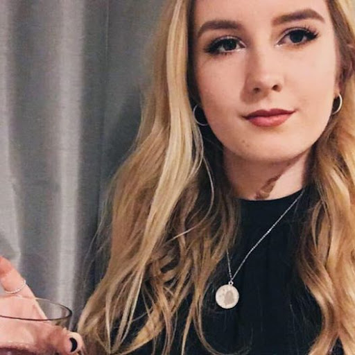 Amy Bowden Photo 19