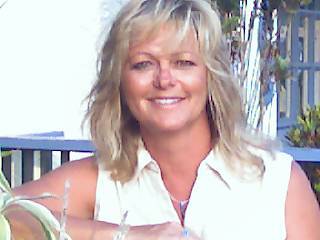 Shelly Cox Photo 31