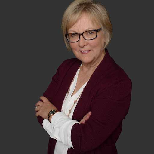 Suzanne Muller Photo 5