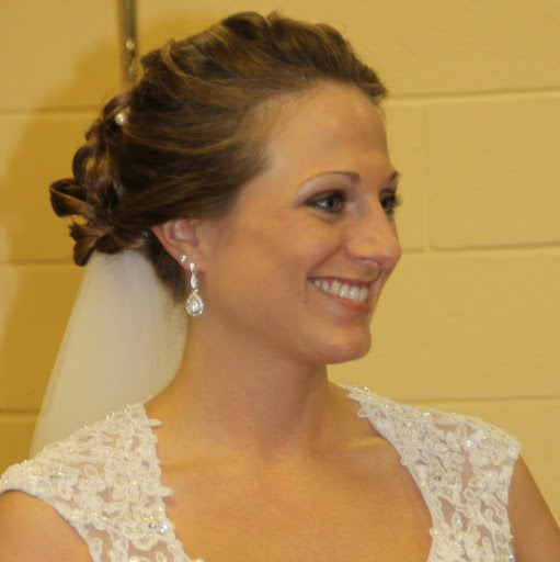 Carolyn Hunt Photo 26