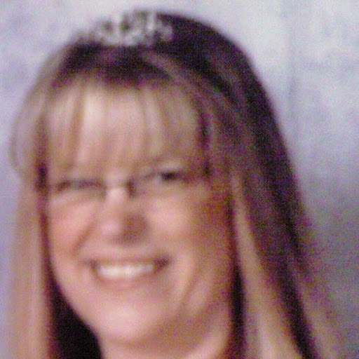 Denise Black Photo 5