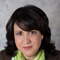 Christine Battaglia Photo 26