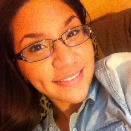 Jessica Burgos Photo 14