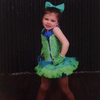 Elizabeth Marsland Photo 5