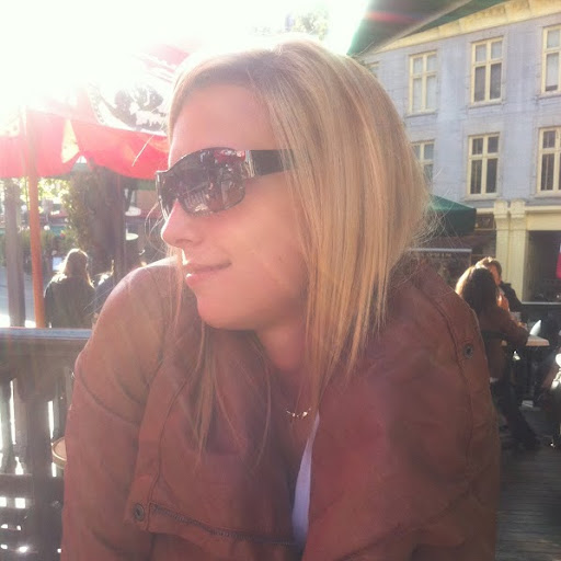 Jessica Lessard Photo 12