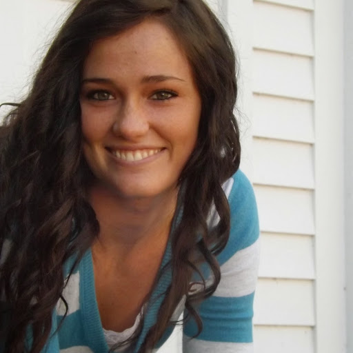 Danielle Mcelroy Photo 6