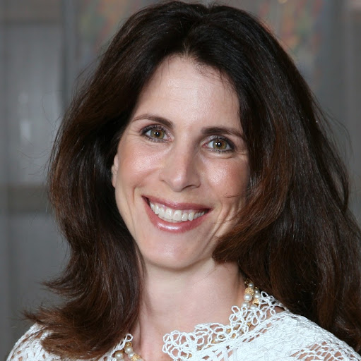 Amy Bauman Photo 37