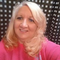 Linda Small Photo 31