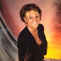 Debbie Bond Photo 44