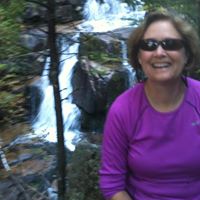 Christine Henderson Photo 31