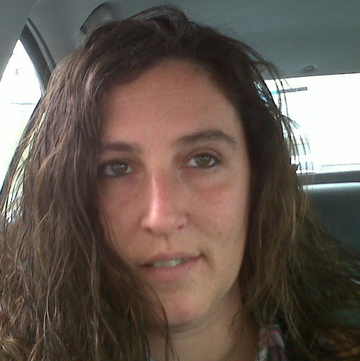 Melanie Leblanc Photo 35