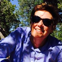Lynda Campbell Photo 7
