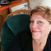 Christine Kennedy Photo 34