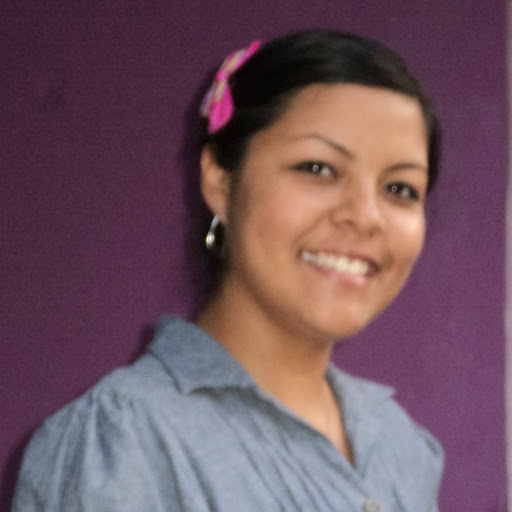 Alejandra Campos Photo 32