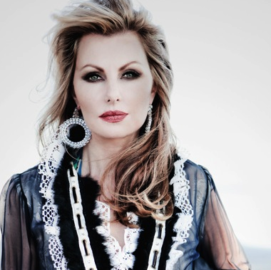 Ann Kelly Photo 12