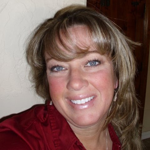 Julie Cox Photo 5
