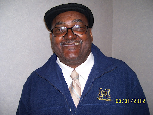 Johnnie Smith Photo 28