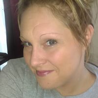 Nicole Erwin Photo 25