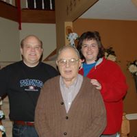 Allen Leach Photo 8