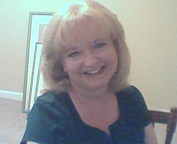 Sandra Hunt Photo 34
