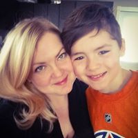 Julie Lapointe Photo 17
