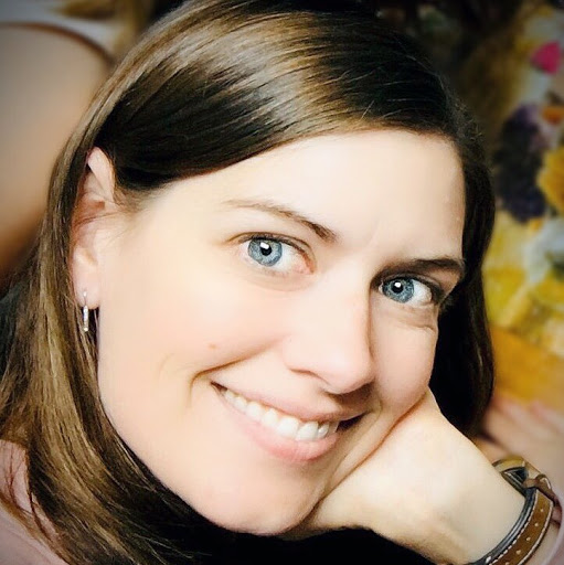 Jennifer Kemp Photo 34