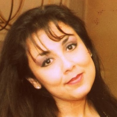 Isabel Hernandez Photo 29