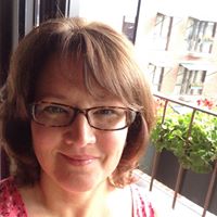 Elizabeth Bouchard Photo 30
