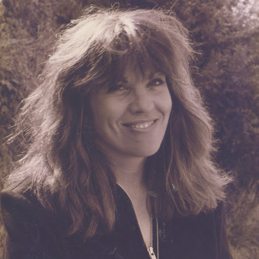 Linda Scott Photo 11