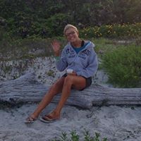 Ellen Schmidt Photo 27