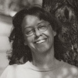 Michelle Anderson Photo 41