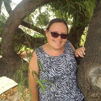Elizabeth Lackey Photo 31