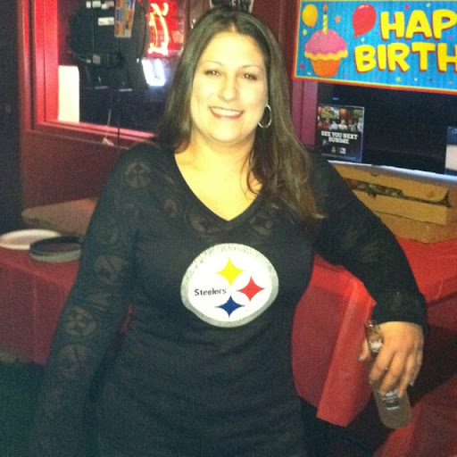 Jennifer Levine Photo 37