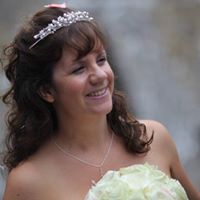 Linda Hackett Photo 27